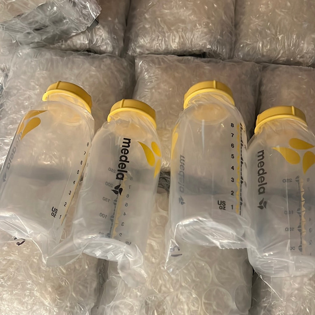 (1) ALL CONDITIONS / INCLUDES PERFECT / MOST NEW AND SOME USED ***PLUS YELLOW LID*** 8oz 250ml MEDELA BREASTMILK COLLECTION AND STORAGE COLORED BOTTLES 8 oz INDIVIDUALLY WRAPPED 250 ml