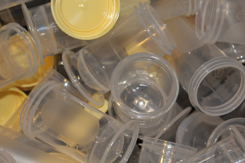 (1) *WITH LID* Medela 35mL Colostrum Breastmilk Storage Bottles Bulk Containers Container