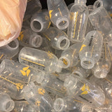 (1) ALL CONDITIONS / INCLUDES PERFECT / MOST NEW AND SOME USED ***PLUS YELLOW LID*** 8oz 250ml MEDELA BREASTMILK COLLECTION AND STORAGE COLORED BOTTLES 8 oz INDIVIDUALLY WRAPPED 250 ml