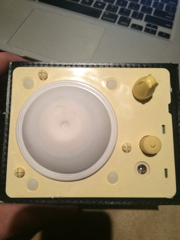 No Faceplate Medela 12V White Power Ring With TWIST KNOB AND BUTTON. No Kit, No Power Cord, Breastpump Motor Only. Breast pump
