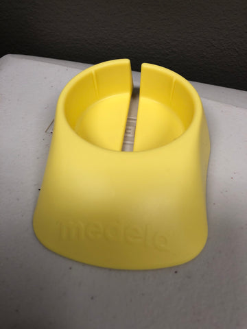 (1) Bottle Stand Yellow Bulk Bottle Stands